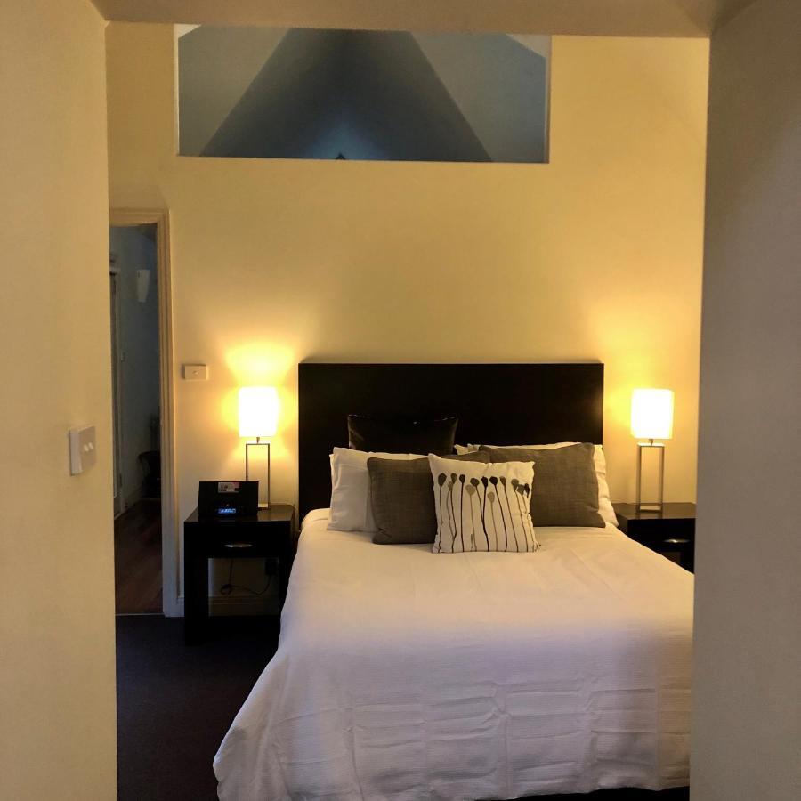 Lochiel Luxury Accommodation Олинда Екстериор снимка